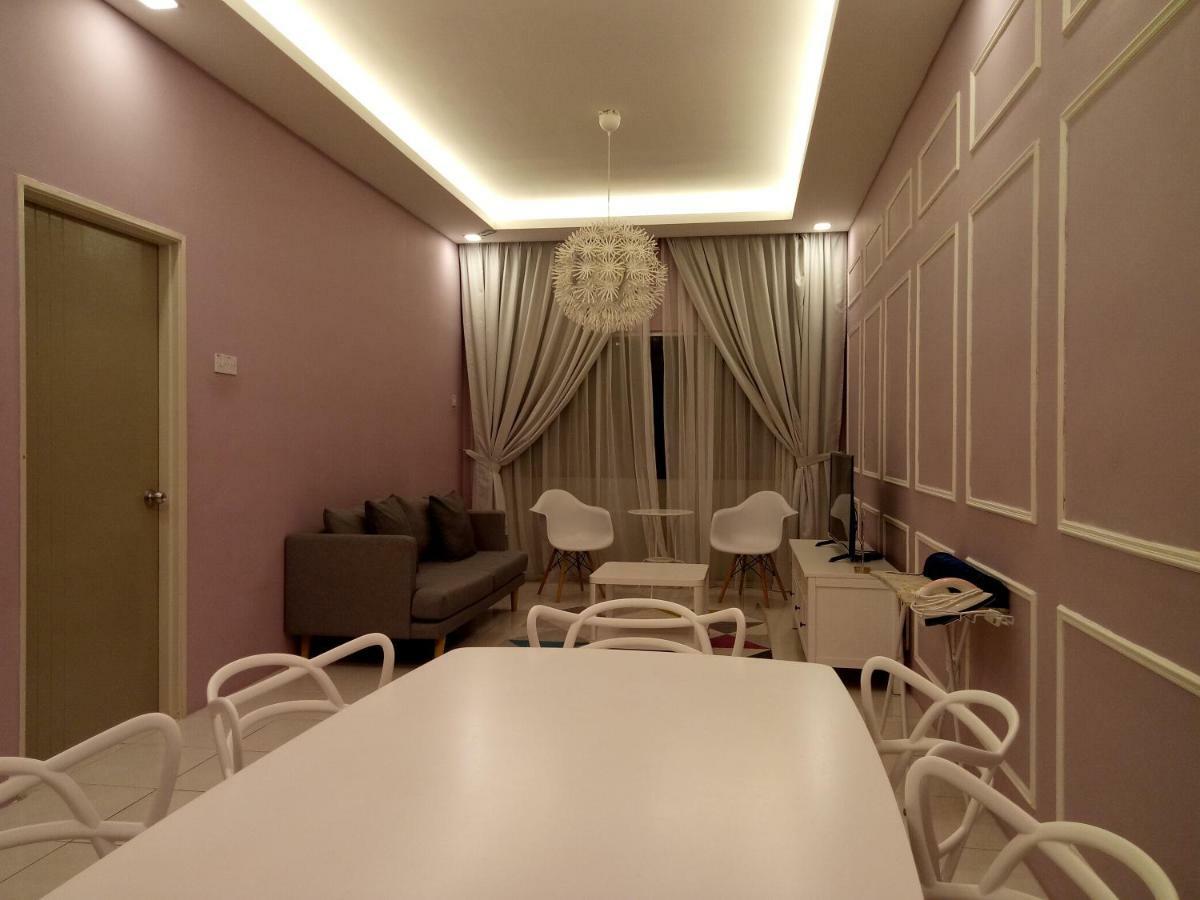 Апартаменты Sky Purple @Ch Танах-Рата Экстерьер фото